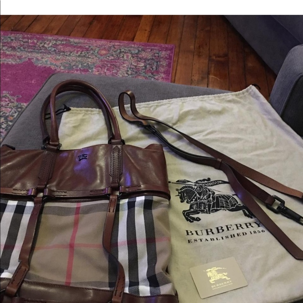 Like New Burberry Bridle Tote
